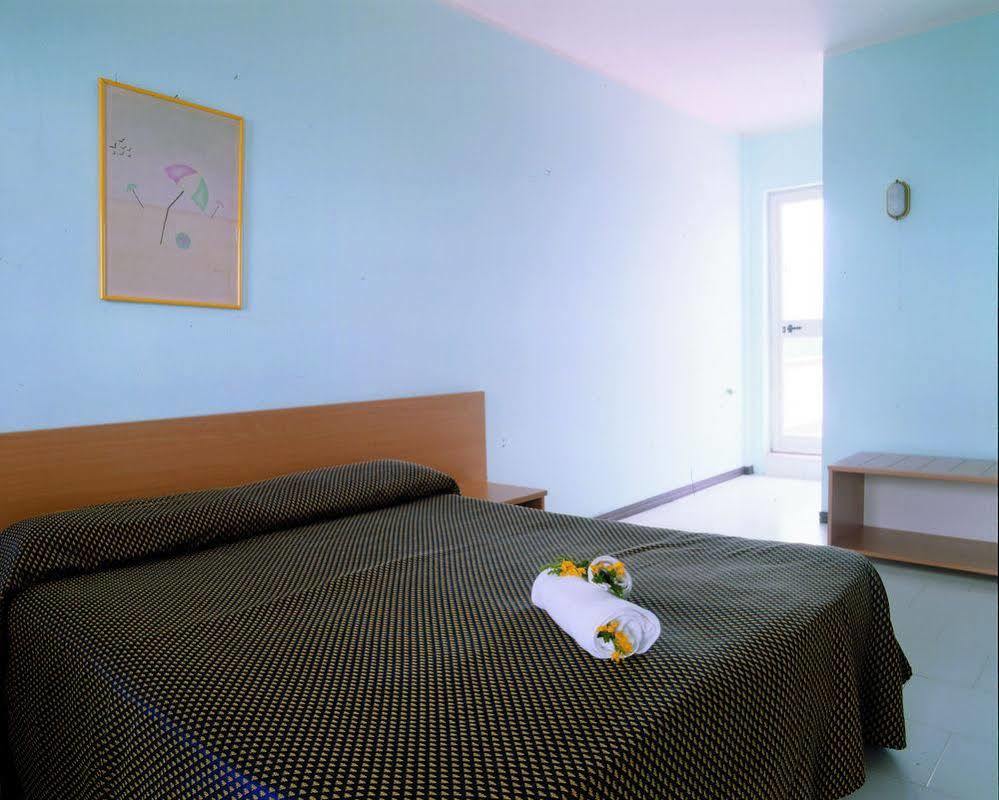 Villaggio Hotel Ripa Rodi Garganico Eksteriør billede